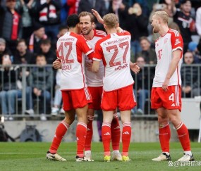 4月4日德甲弗赖堡对阵拜仁慕尼黑，斯图加特对阵多特蒙德