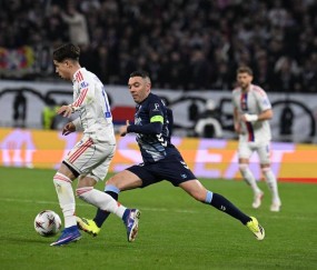 西甲第6塞尔塔客场2-0力克法甲劲旅里昂，豪取欧联杯八强席位