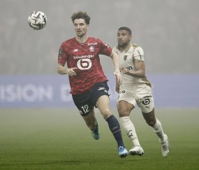 天助巴黎圣日耳曼：0-3，法甲第2完败给里尔，落后榜首4分